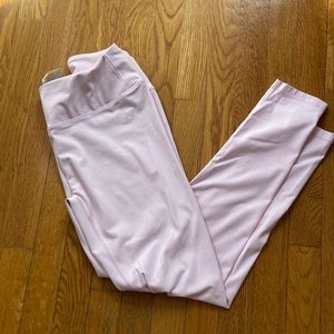 Gymshark Dreamy legging in baby pink size medium